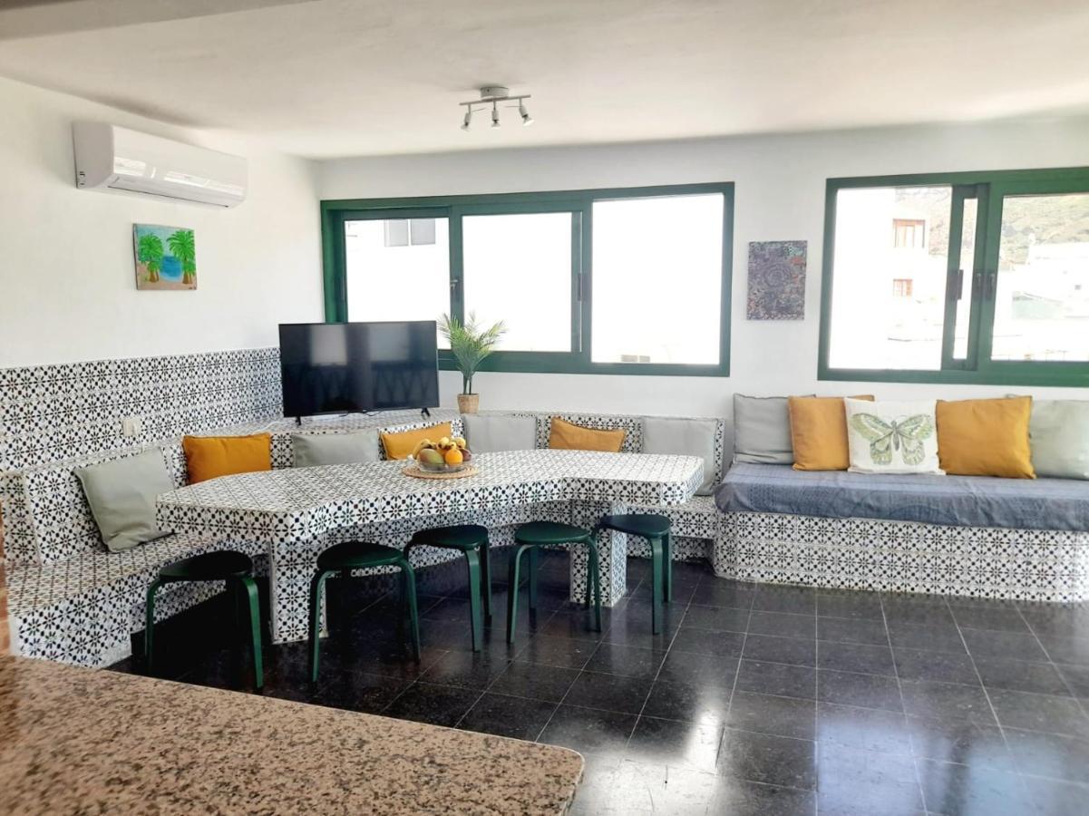 Malibu Mogan Casa Vintage - Amazing Sea/Harbour View Villa ปวยร์โต เด มอแกน ภายนอก รูปภาพ